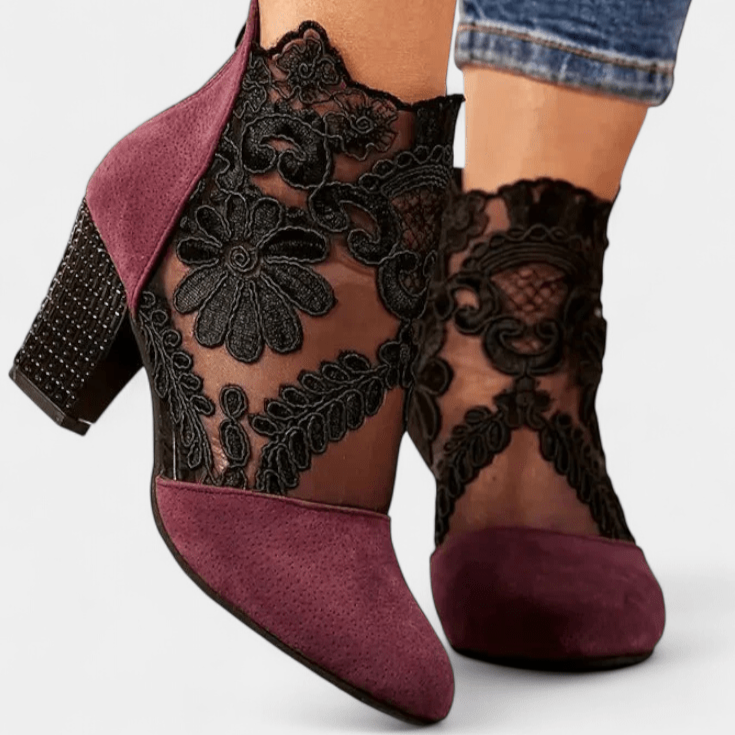 Charlotte™ | Décolleté eleganti con motivo floreale