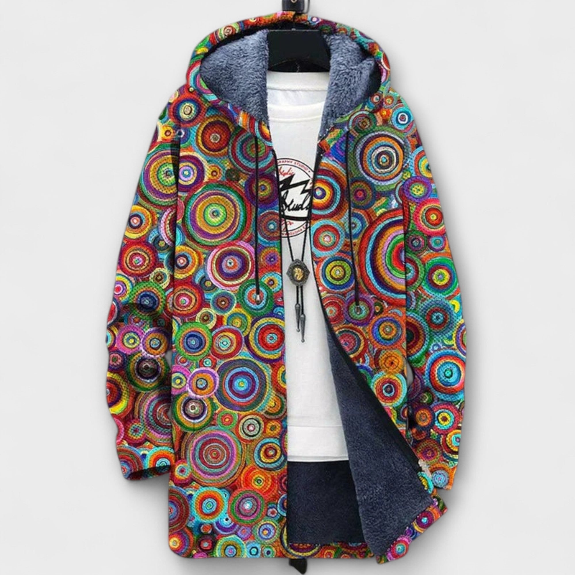 Cardigan lussuoso con ispirazione artistica